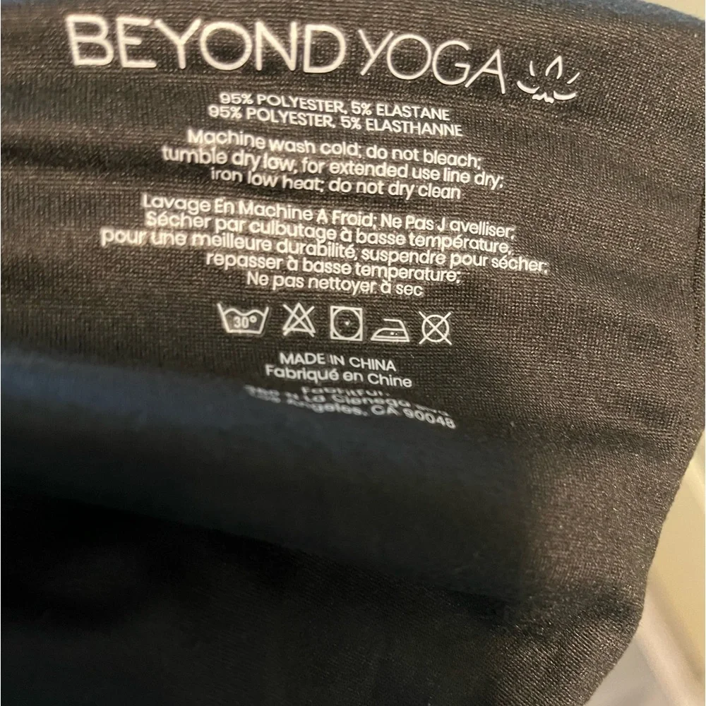 Beyond Yoga Pocket Infinity Scarf